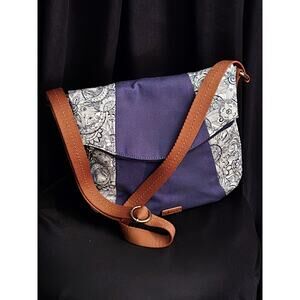 NEW SAKROOTS Blue Floral Canvas Brown Leather Fold-over Crossbody Bag, $89